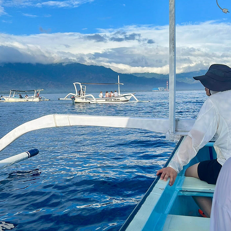 Lovina Dolphin Chsaing + Sea Fishing(Minimum order for two people)